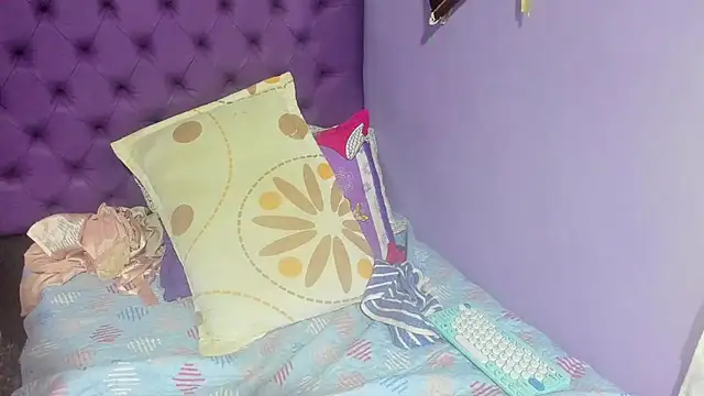 Margoth clain online show from March 27, 1:12 pm