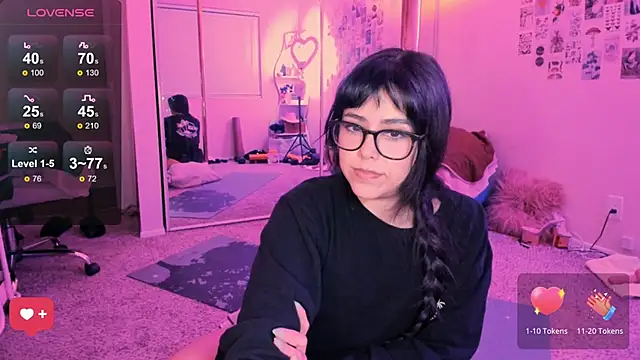 Evie-Luna online show from January 19, 2:52 am