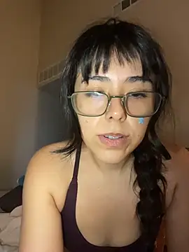 Evie-Luna online show from April 3, 1:58 am