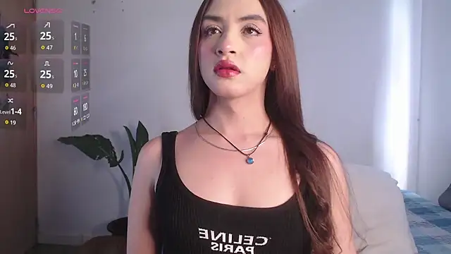 valen thompson online show from April 18, 7:58 pm