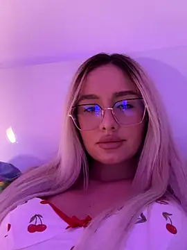 mollyxxx online show from September 22, 10:52 pm