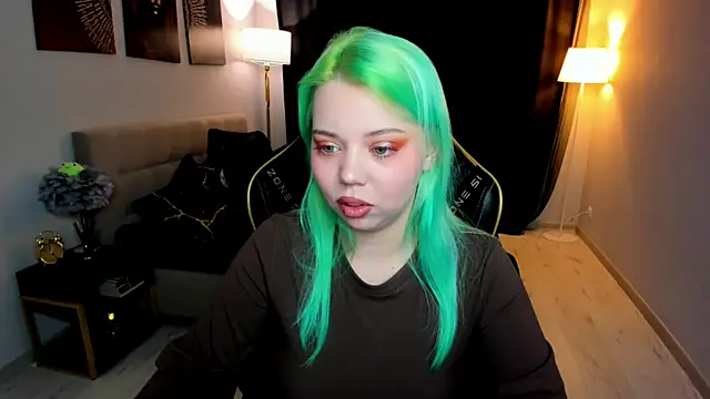 EnergyBunny 1 online show from January 18, 7:32 pm