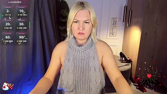 YolandaKiss online show from December 16, 8:04 pm