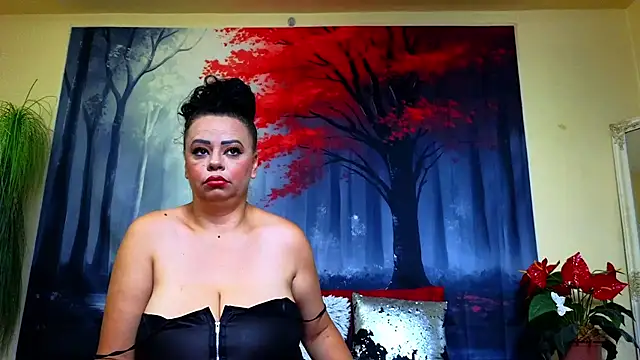 ElizabethEven online show from September 12, 9:11 pm