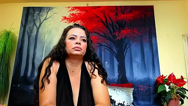 ElizabethEven online show from September 17, 4:38 pm