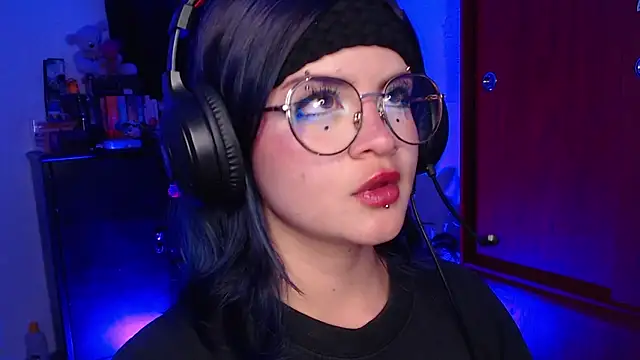 Raventh  online show from December 21, 3:00 am