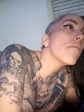 vamporasuccubus19777 online show from October 10, 11:09 pm