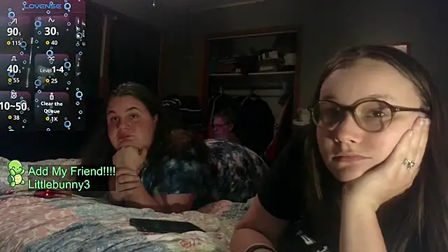 TurtleLady420 online show from October 31, 4:36 am