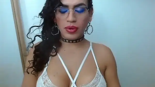 Rosebigtits online show from April 20, 1:36 pm