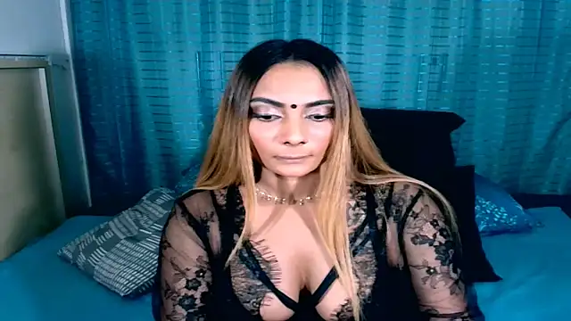 sexyindianchic online show from April 24, 7:38 pm