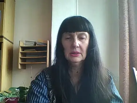 MelanyBanks online show from October 29, 8:29 am