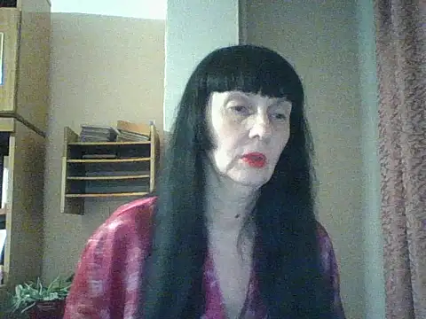 MelanyBanks online show from December 17, 7:29 pm