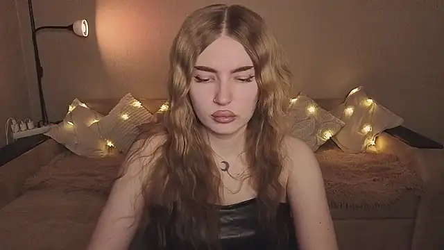 ViolettaLopez online show from February 25, 2:59 pm