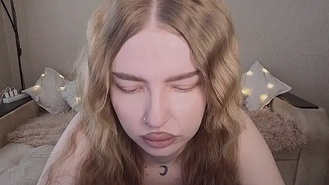 ViolettaLopez online show from April 27, 12:46 pm