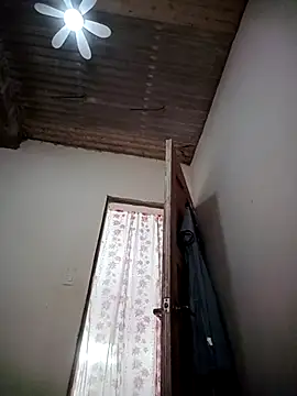 TropicalFlower online show from April 11, 8:18 am