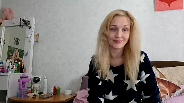 Hotty Evochka online show from October 4, 8:31 am