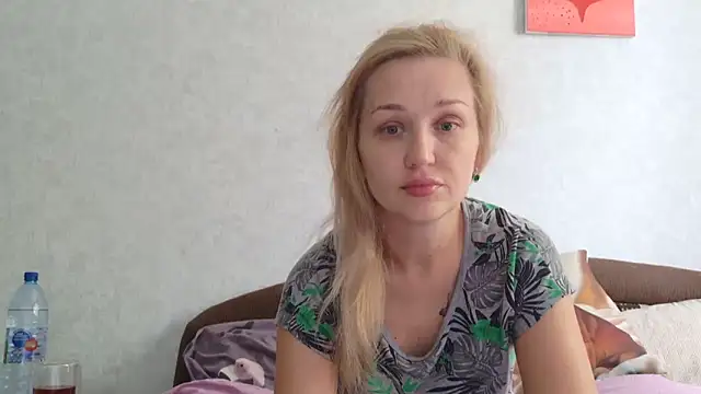 Hotty Evochka online show from September 26, 8:23 am