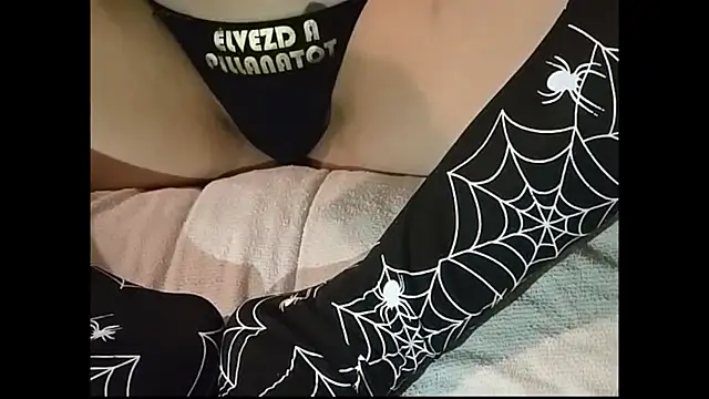 Analimado18 online show from October 22, 8:58 pm