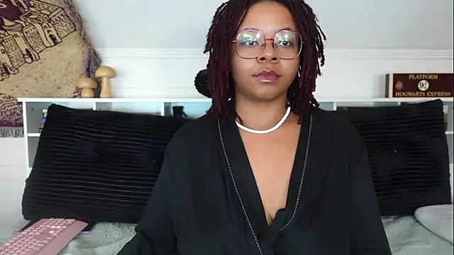 -khayaparker online show from January 8, 9:52 pm