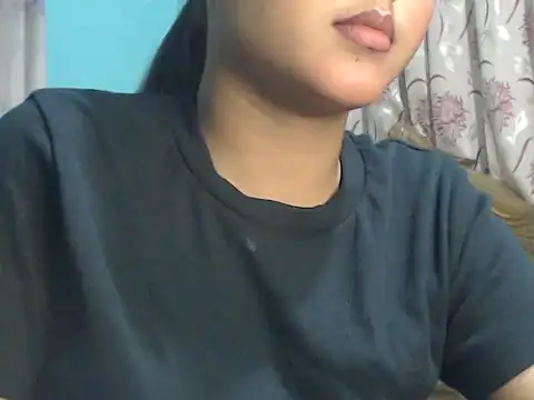 NancyRuvi online show from October 12, 4:20 pm