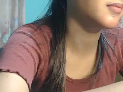 NancyRuvi online show from September 28, 4:01 pm