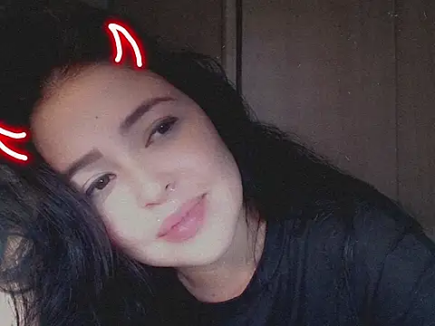 Snapshot of Aleska__Bell chatting on September 20, 10:19 pm Aleska Bell online show from September 20, 10:19 pm