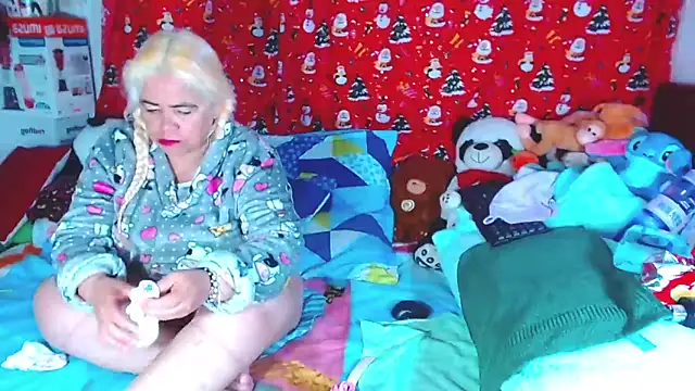 estrellita fugaz16x online show from March 8, 8:40 am