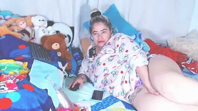 estrellita fugaz16x online show from September 11, 4:02 am