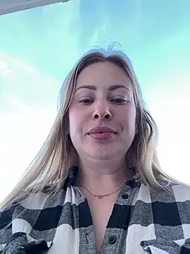 AlisaWhite online show from March 1, 4:07 pm