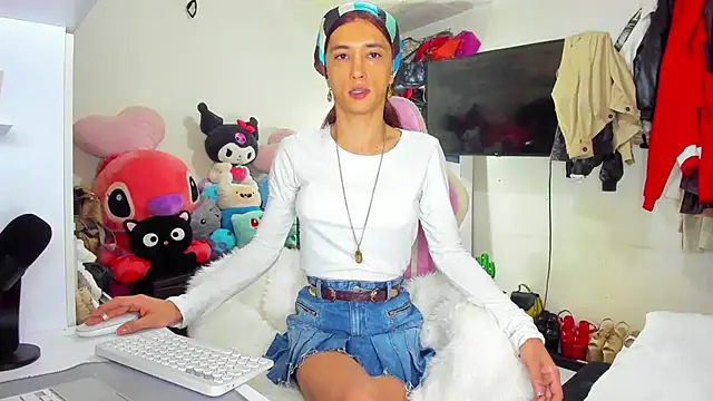 Lawrncesofiets online show from October 12, 4:53 pm