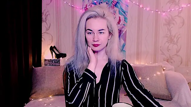 xxxcharismaaa online show from March 2, 11:21 pm