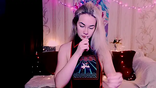 xxxcharismaaa online show from March 31, 2:22 am