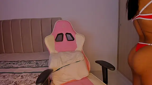 isa bunny online show from September 13, 1:35 am