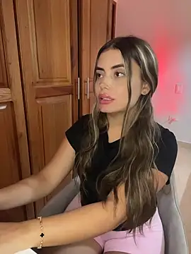 Miss valeriaa online show from April 2, 7:44 pm