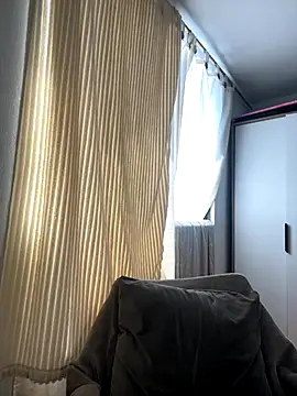 xlovelygirlx online show from September 22, 6:06 pm