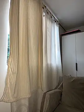 xlovelygirlx online show from October 7, 9:52 pm