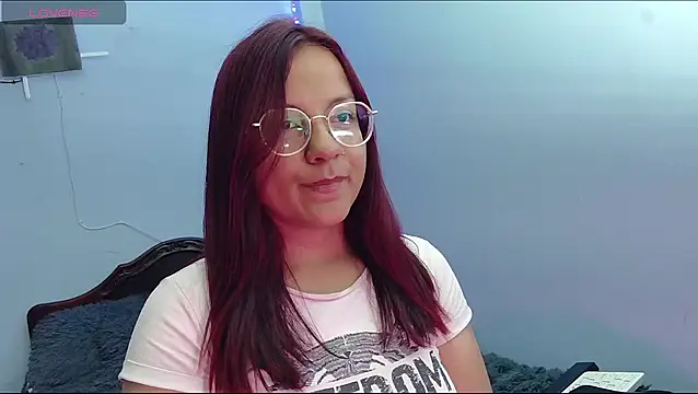 emma luna1986 online show from May 5, 10:24 pm