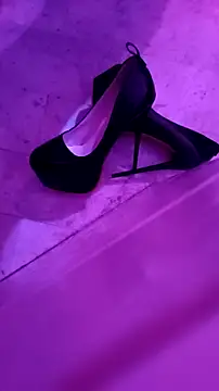 Misspadrona88 online show from October 15, 8:55 pm