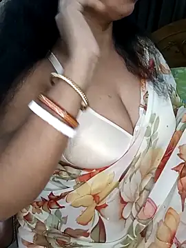 Anushka 21 online show from October 21, 1:31 am