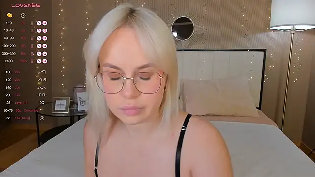 bellatip online show from September 25, 12:43 am