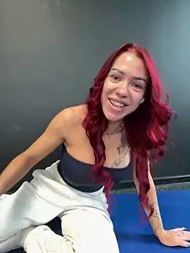 Just Sophia  online show from March 14, 8:15 am