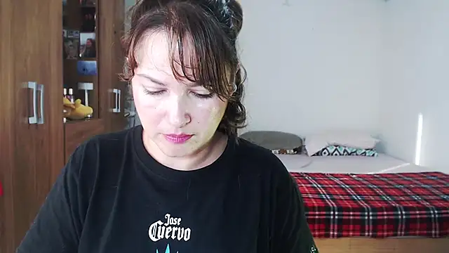 solamatista11 online show from February 12, 10:33 pm