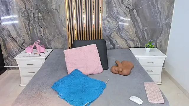 Nyakimgold online show from January 16, 12:45 pm