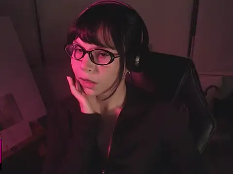 alien  show online show from March 30, 6:02 am