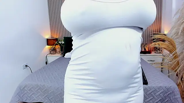 gabytyara2 online show from March 24, 4:45 pm