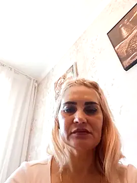 JennyOMay online show from April 17, 3:41 am