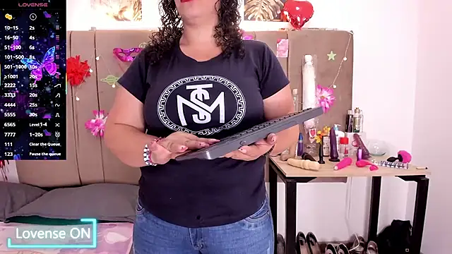 Zaly mature online show from September 15, 8:49 pm