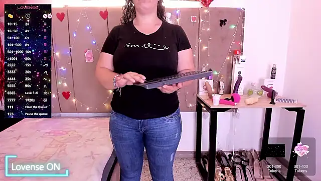 Zaly mature online show from January 7, 10:13 pm