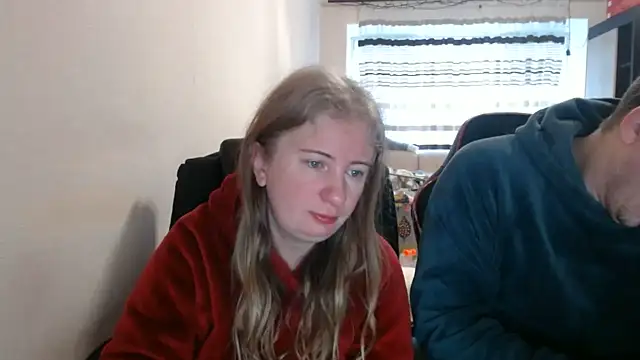 PeterAndJen online show from February 23, 7:08 am