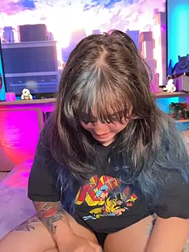 JennKenobi online show from June 8, 11:26 pm